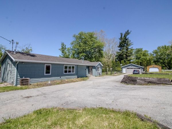 2467 N 200 E, Winamac, IN 46996