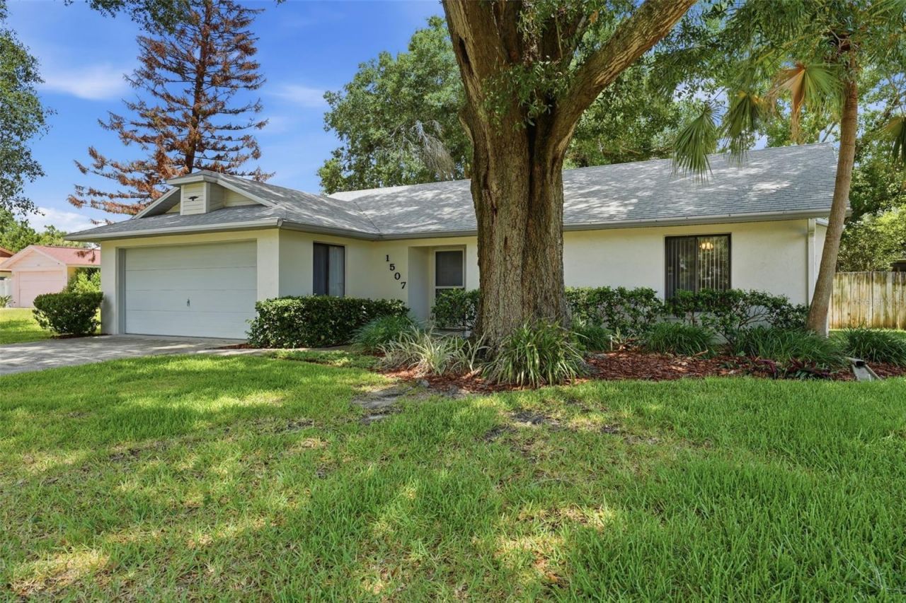 1507 Blackberry Court, Eustis, FL 32726 Photo