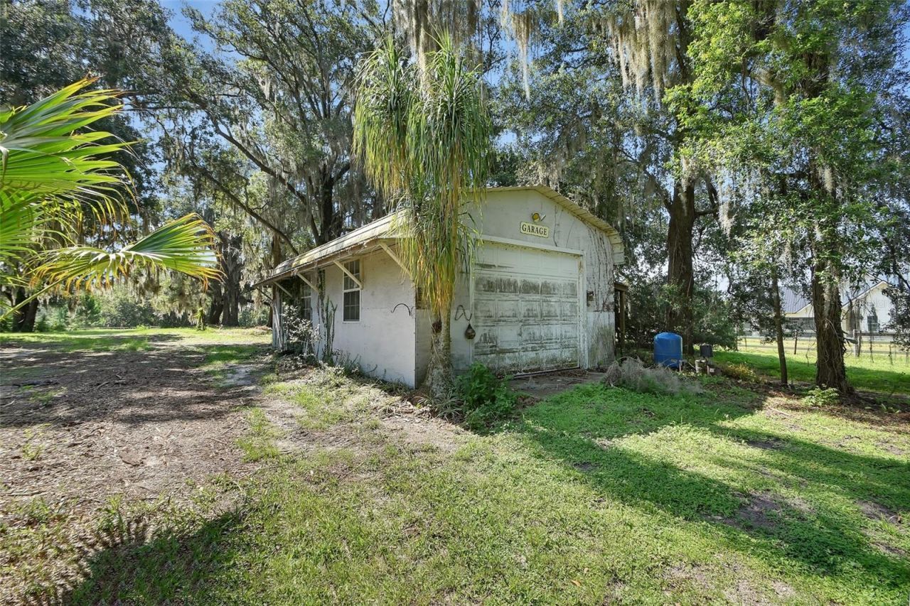 900 E Kicklighter ( 15+/- Acres) Road, Lake Helen, FL 32744 Photo