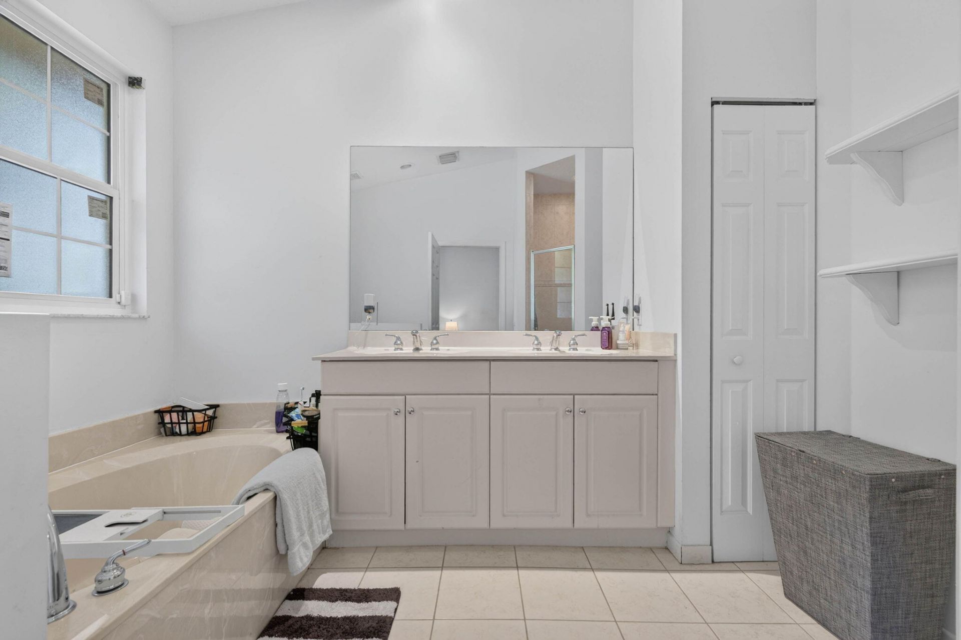 3355 Lakeside Drive, Davie, FL 33328 Photo