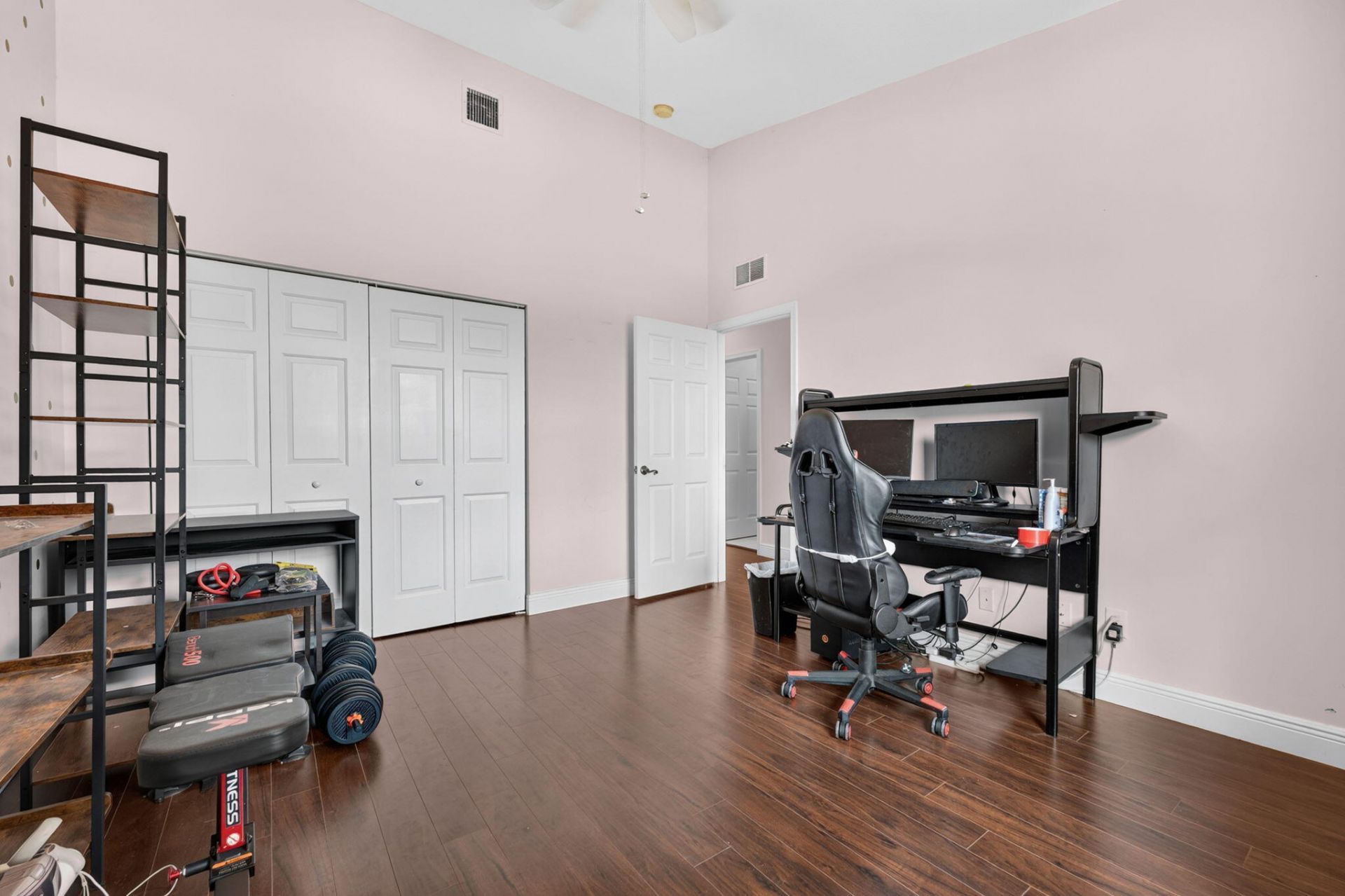 3355 Lakeside Drive, Davie, FL 33328 Photo