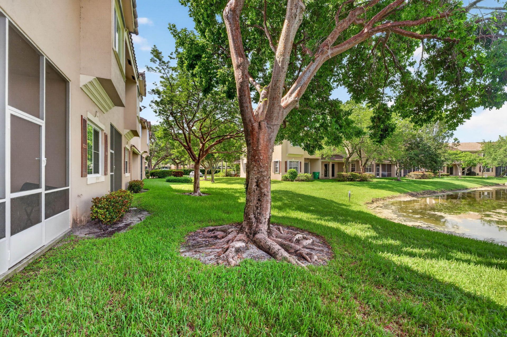 3355 Lakeside Drive, Davie, FL 33328 Photo