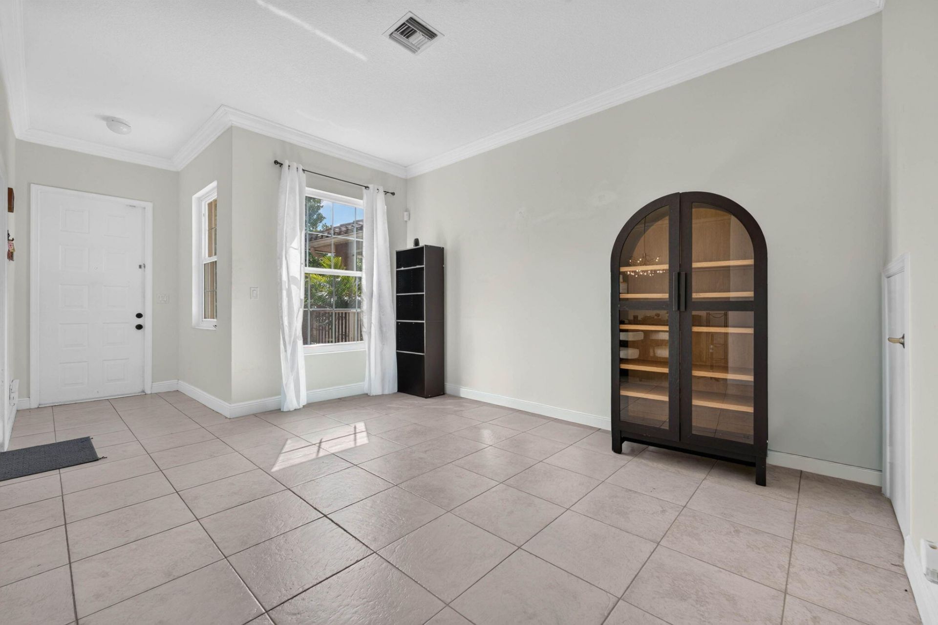 3355 Lakeside Drive, Davie, FL 33328 Photo
