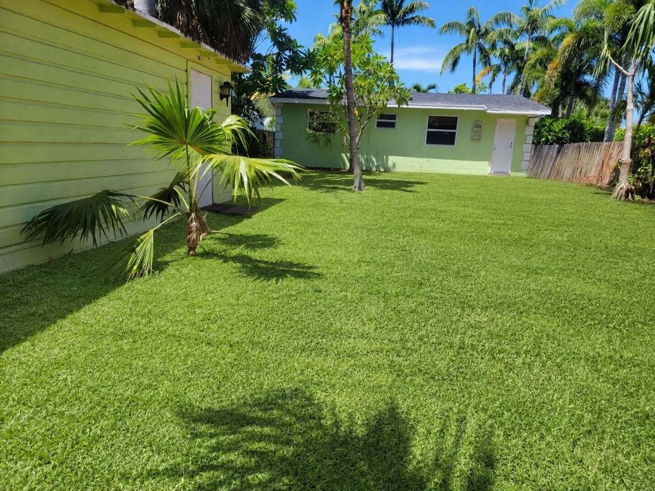 418 N Palmway, Lake Worth Beach, FL 33460 Photo