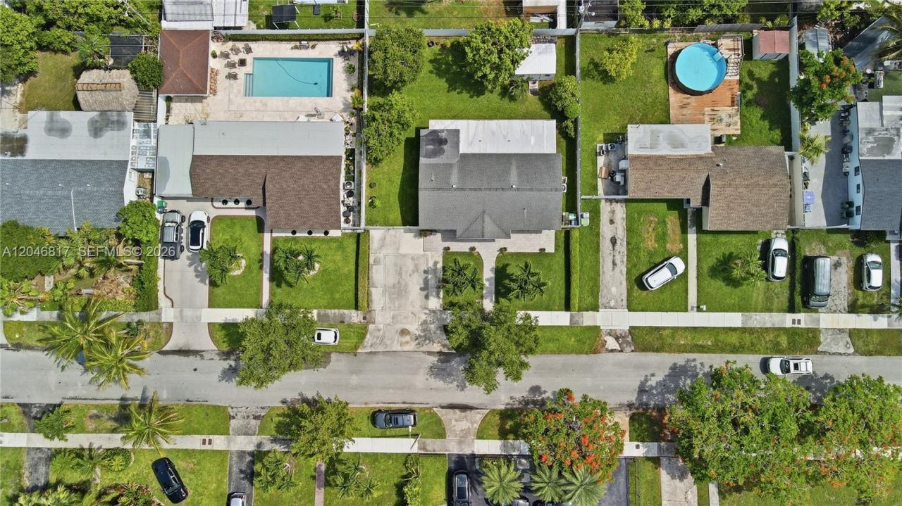 10451 SW 201st Ter, Cutler Bay, FL 33189 Photo