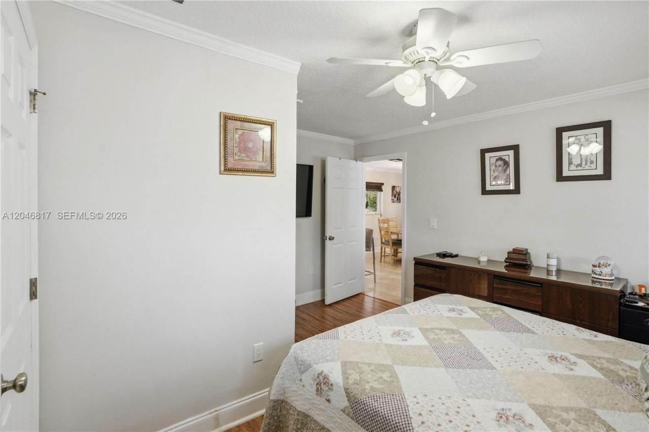 10451 SW 201st Ter, Cutler Bay, FL 33189 Photo