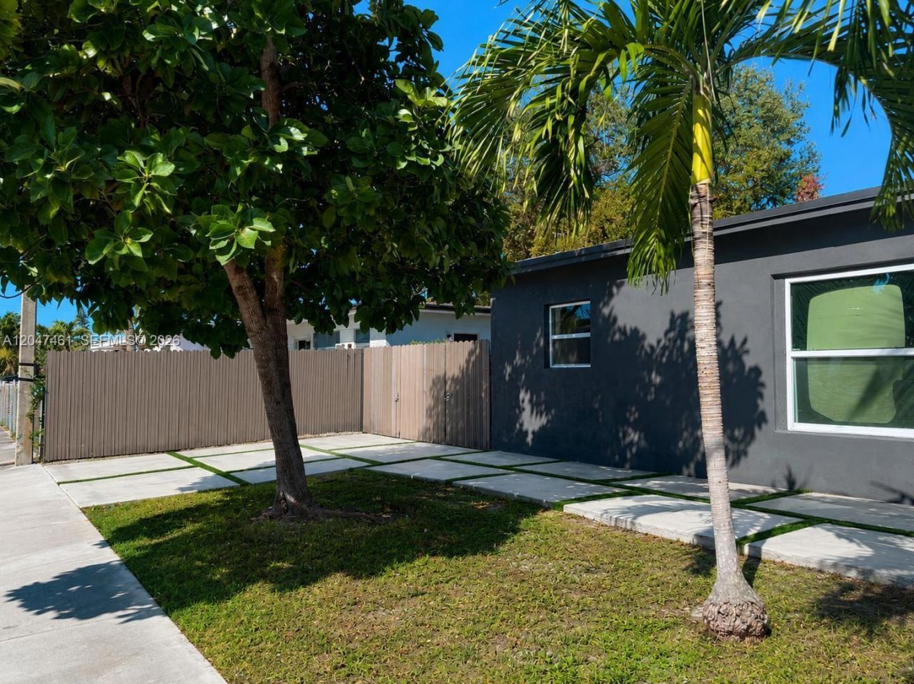 6700 NW 5th Ave, Miami, FL 33150 Photo