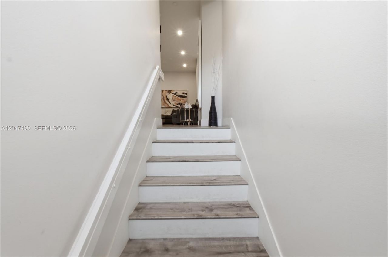 11862 NW 11th St , Unit 11862, Pembroke Pines, FL 33026 Photo