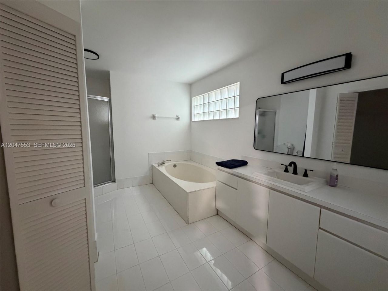 12993 NW 11th Ter , Unit 12993, Miami, FL 33182 Photo