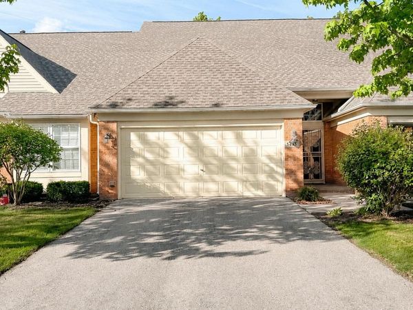 5455 Greenway Drive, Unit 70, Trenton, MI 48183