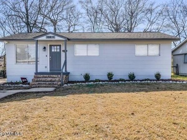 108 1/2 Southdale Drive, Starkville, MS 39759