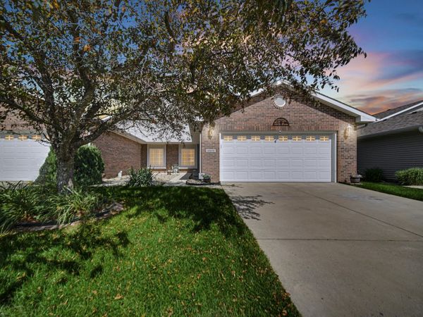 10615 Pike Street, Crown Point, IN 46307