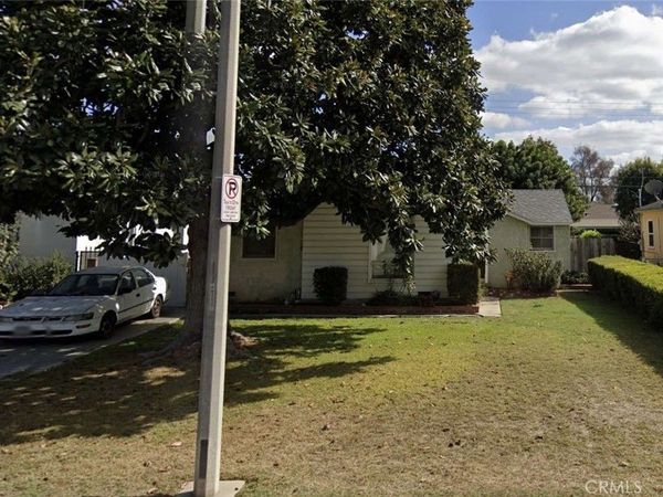 6702 BOLLENBACHER DR, Pico Rivera, CA 90660