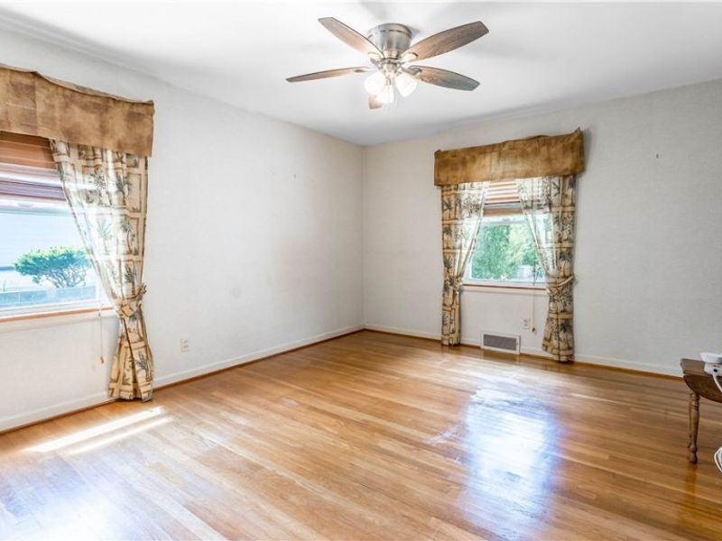 6903 E Sprague Road, Independence, OH 44131 Photo 13