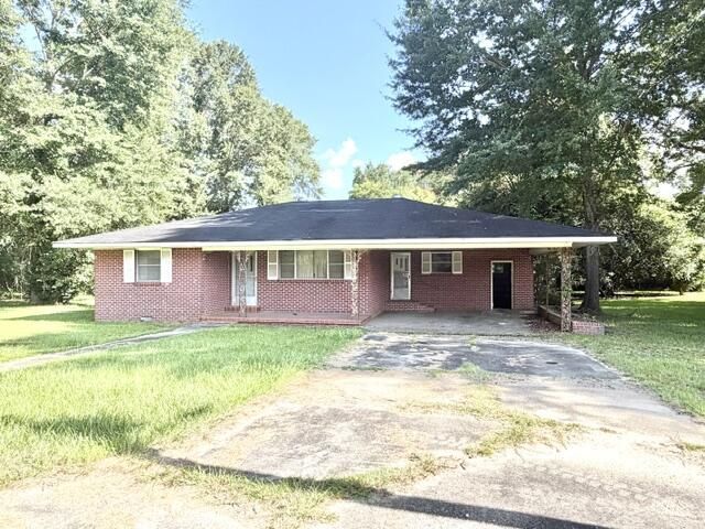 13 E Marion St., Foxworth, MS 39483 Main Photo