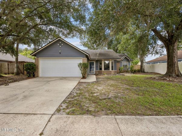 8362 ROCKRIDGE Drive, Jacksonville, FL 32244