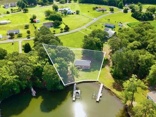 279 HARBOR DRIVE , REEDVILLE, VA 22539