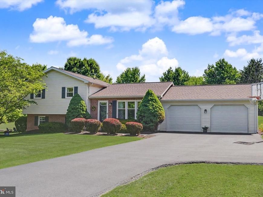 14 N Fileys Road , Dillsburg, PA 17019 Main Photo