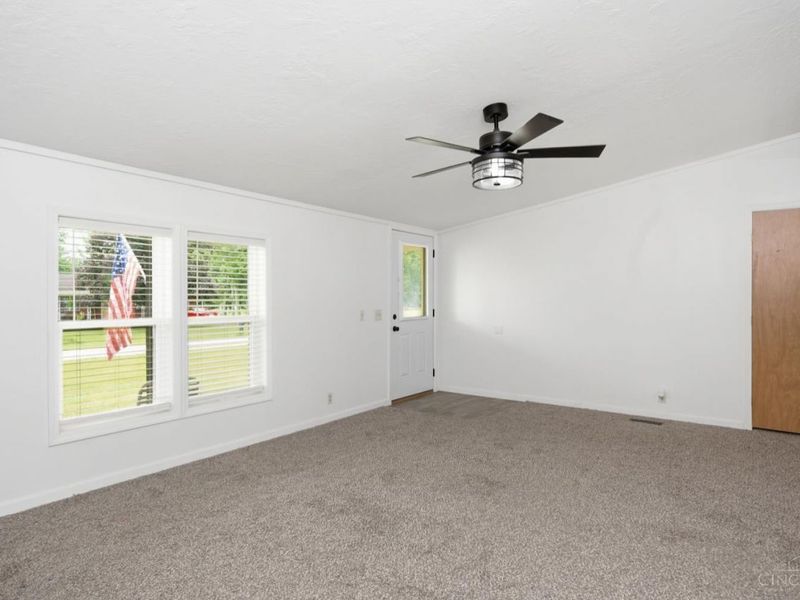 126 Dell Acres Drive, Georgetown, OH 45121 Photo 5