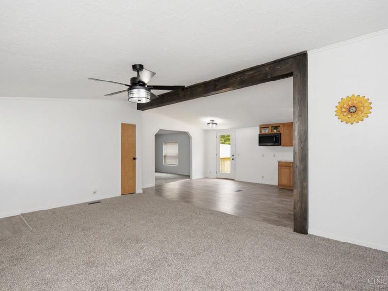 126 Dell Acres Drive, Georgetown, OH 45121 Photo 6