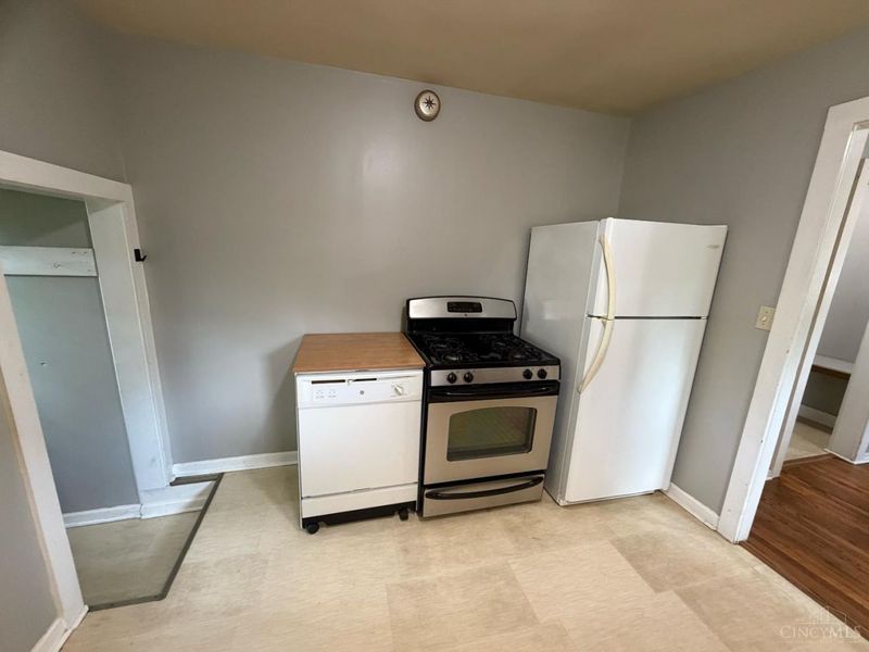 6308 Bedford Street, Fairfax, OH 45227 Photo 5