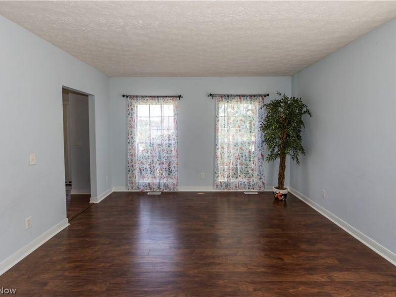 1273 Muchney Circle, Akron, OH 44312 Photo 19