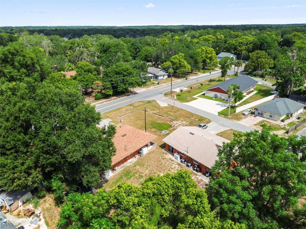 601 S Dixie Avenue , Fruitland Park, FL 34731 Photo
