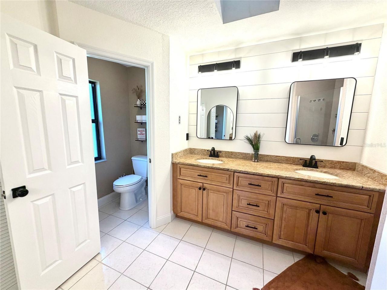 1087 Bay Harbor Drive , Englewood, FL 34224 Photo