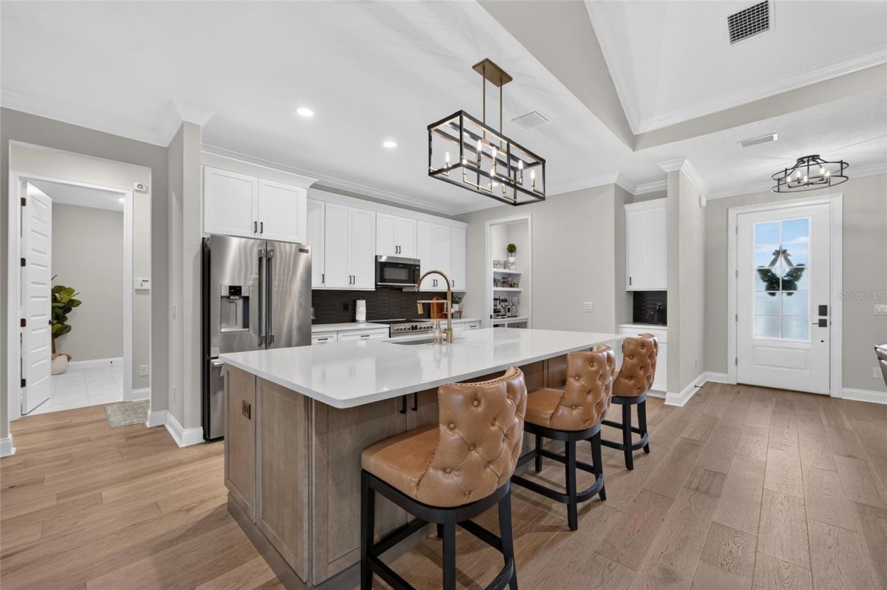5391 Clubhouse Hills Lane , Lakeland, FL 33812 Photo
