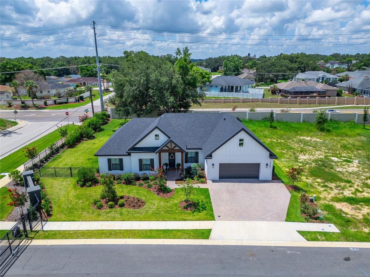 5391 Clubhouse Hills Lane , Lakeland, FL 33812 Photo