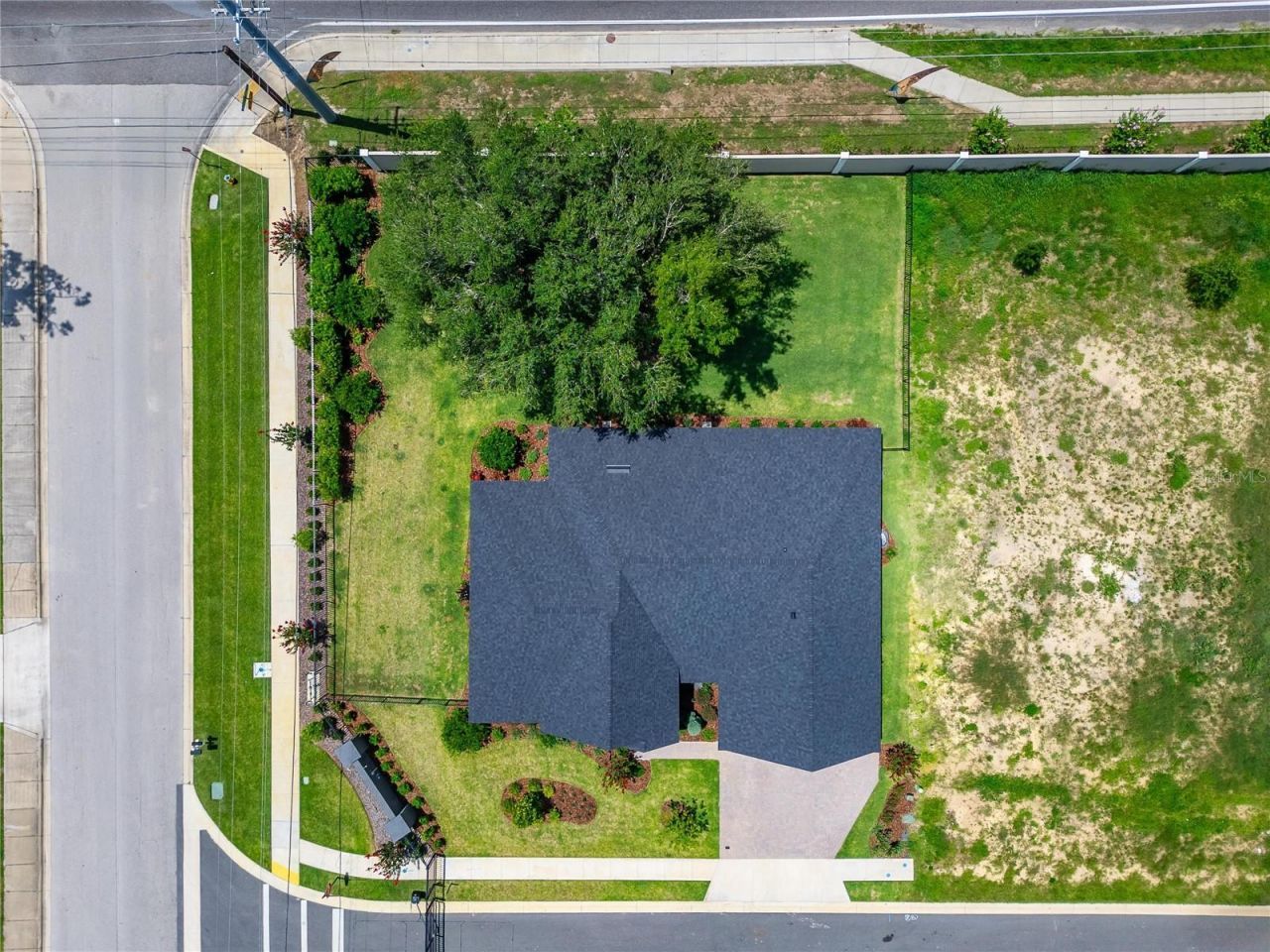 5391 Clubhouse Hills Lane , Lakeland, FL 33812 Photo