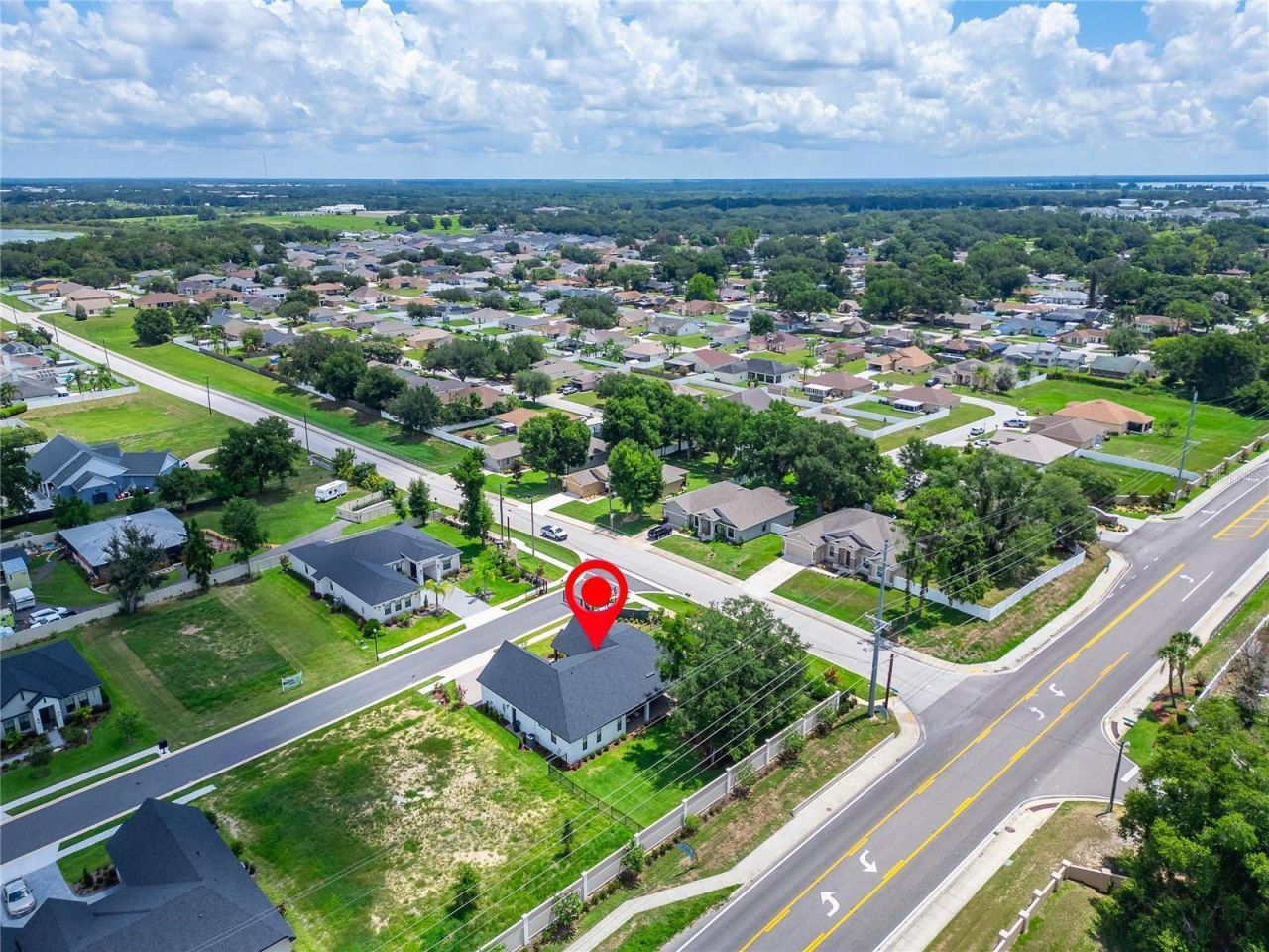 5391 Clubhouse Hills Lane , Lakeland, FL 33812 Photo