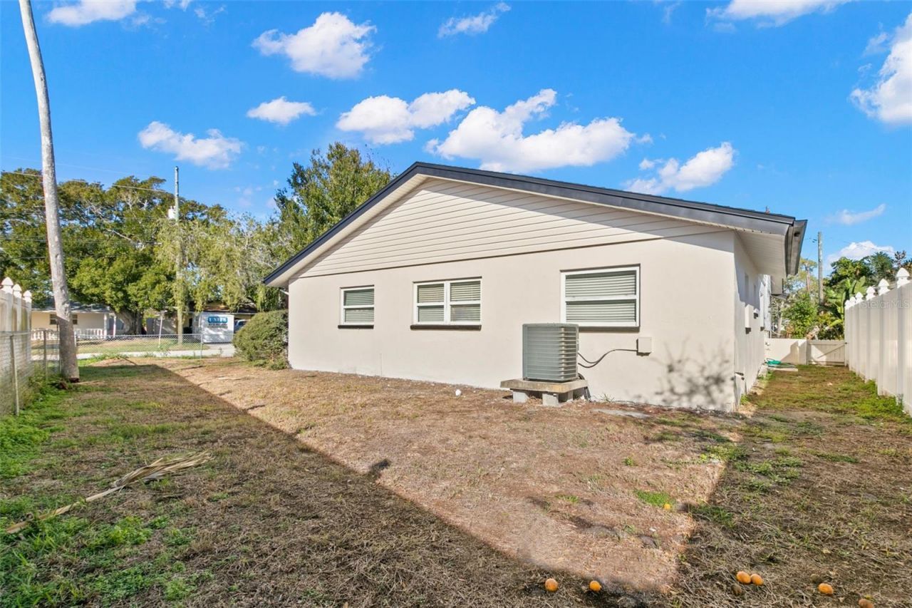 5931 Denver Street Ne, Saint Petersburg, FL 33703 Photo