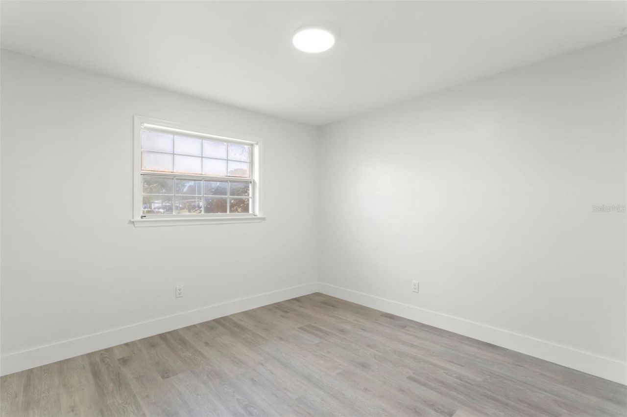 1524 Arizona Avenue Ne, Saint Petersburg, FL 33703 Photo