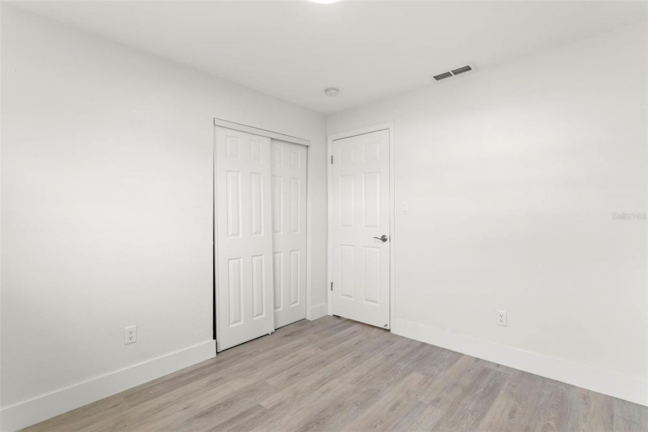 1524 Arizona Avenue Ne, Saint Petersburg, FL 33703 Photo