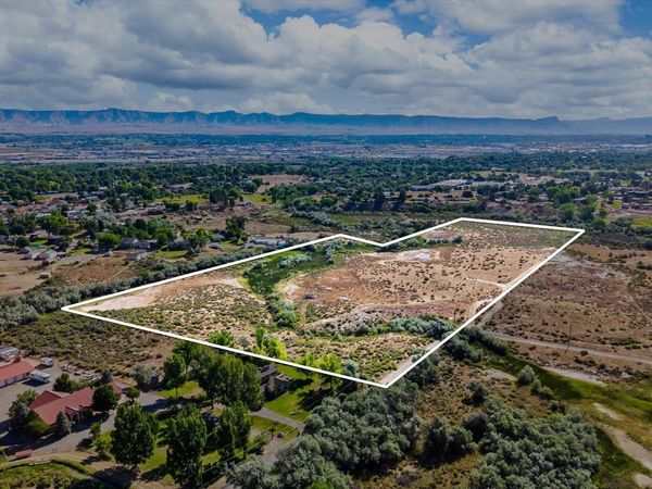 2098 E 1/2 Road, Grand Junction, CO 81507