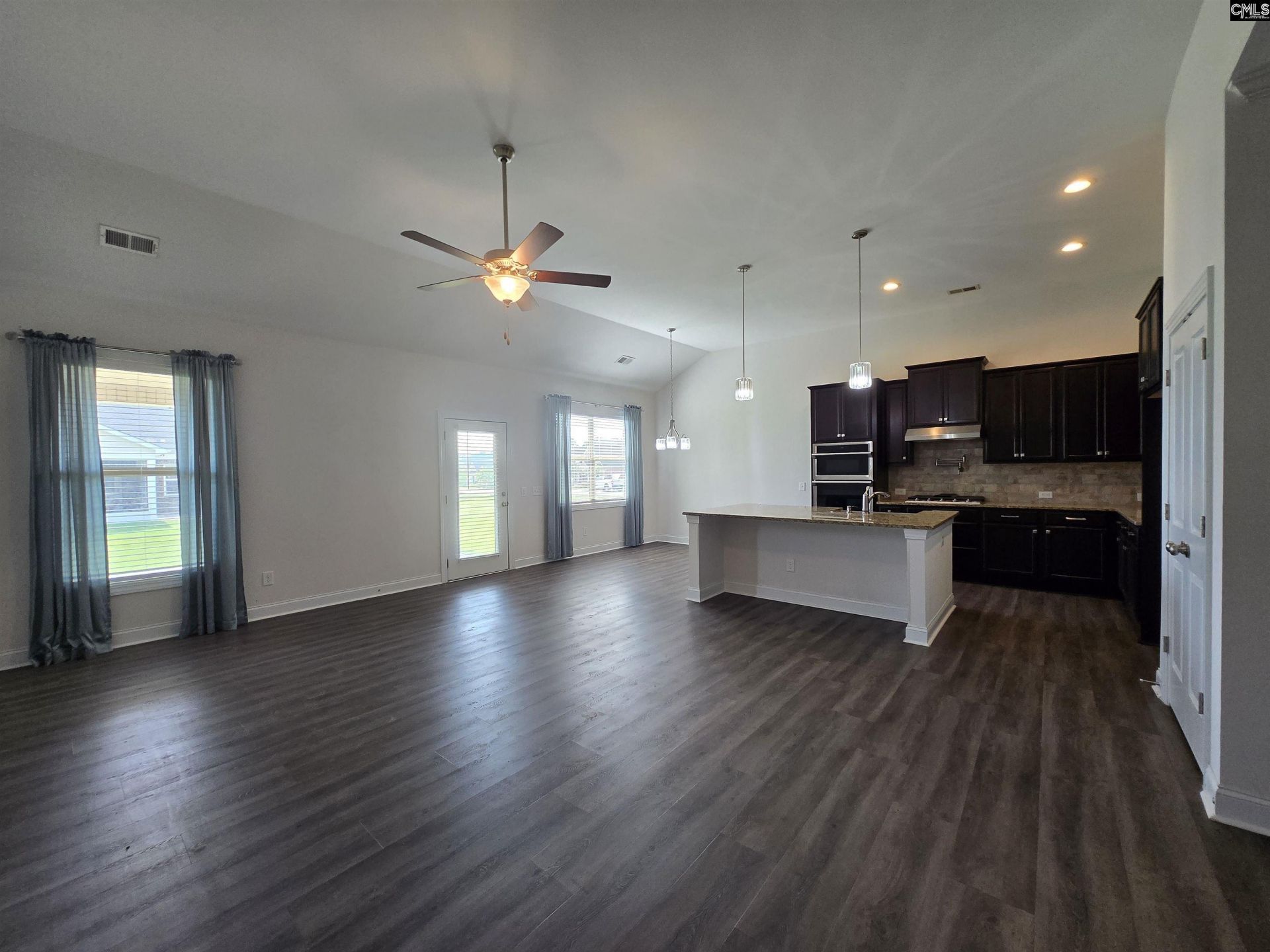 736 Millpoint Way  Photo 10