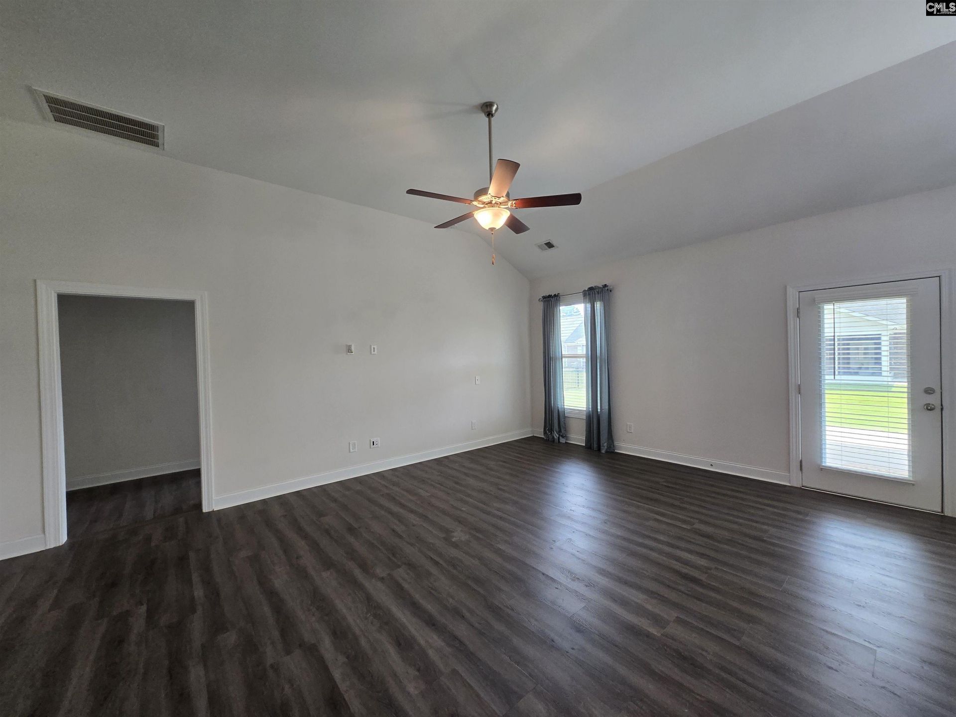 736 Millpoint Way  Photo 11