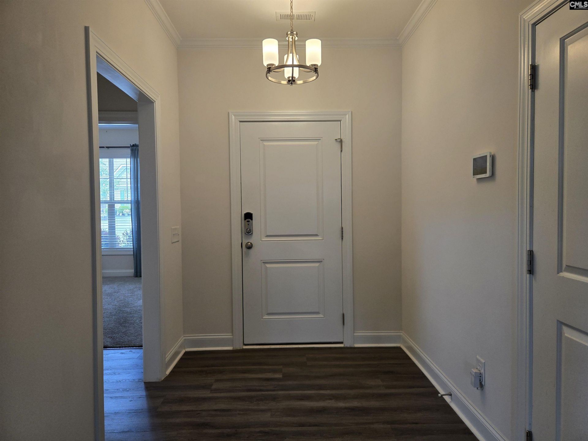 736 Millpoint Way  Photo 4