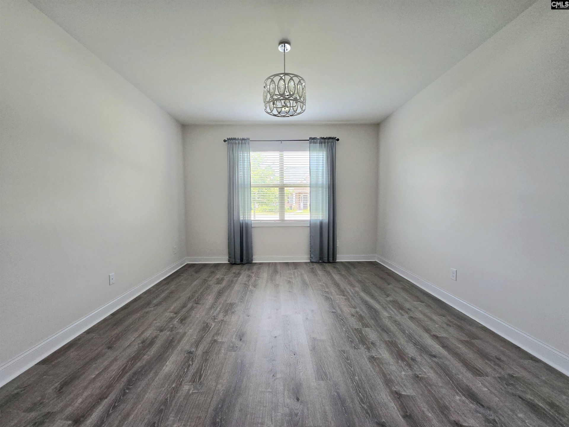 736 Millpoint Way  Photo 8