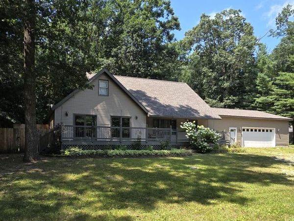 105 N Mike Street, Fountain, MI 49410