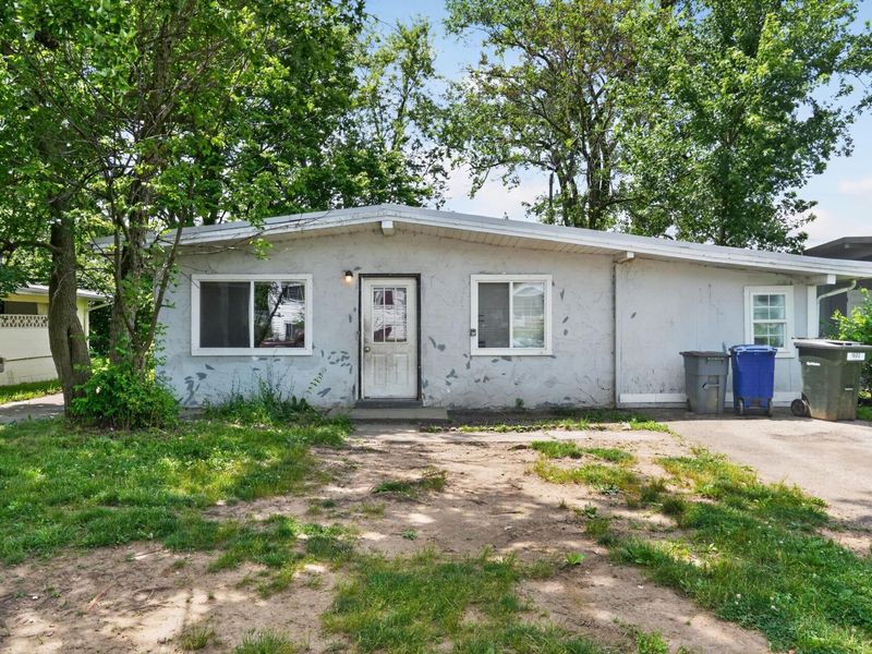 1823 E Blake Avenue, Columbus, OH 43219 Photo 1