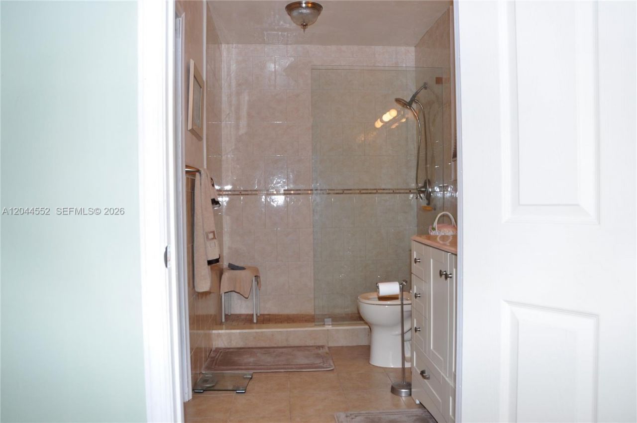 5630 SW 55th Ave, Davie, FL 33314 Photo