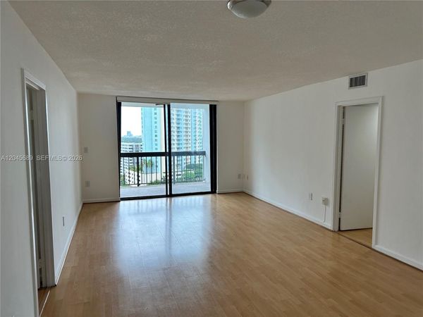 2333 Brickell Ave , Unit 1610, Miami, FL 33129