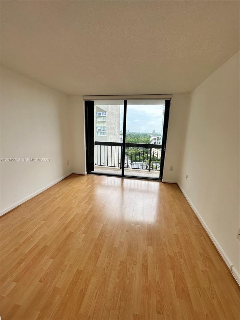 2333 Brickell Ave , Unit 1610, Miami, FL 33129 Photo