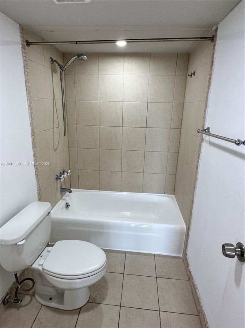 2333 Brickell Ave , Unit 1610, Miami, FL 33129 Photo