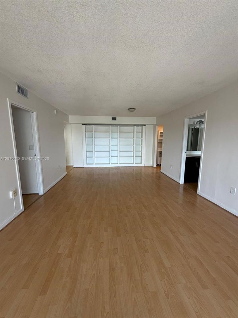 2333 Brickell Ave , Unit 1610, Miami, FL 33129 Photo