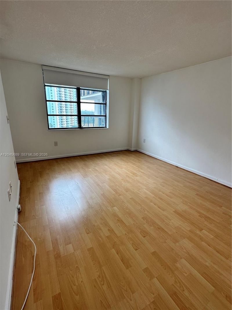 2333 Brickell Ave , Unit 1610, Miami, FL 33129 Photo