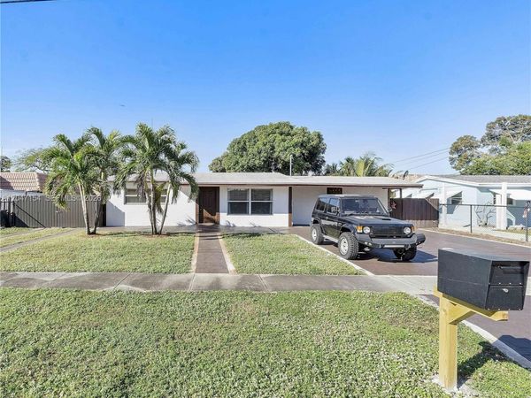 1541 SW 52nd Ave , Plantation, FL 33317