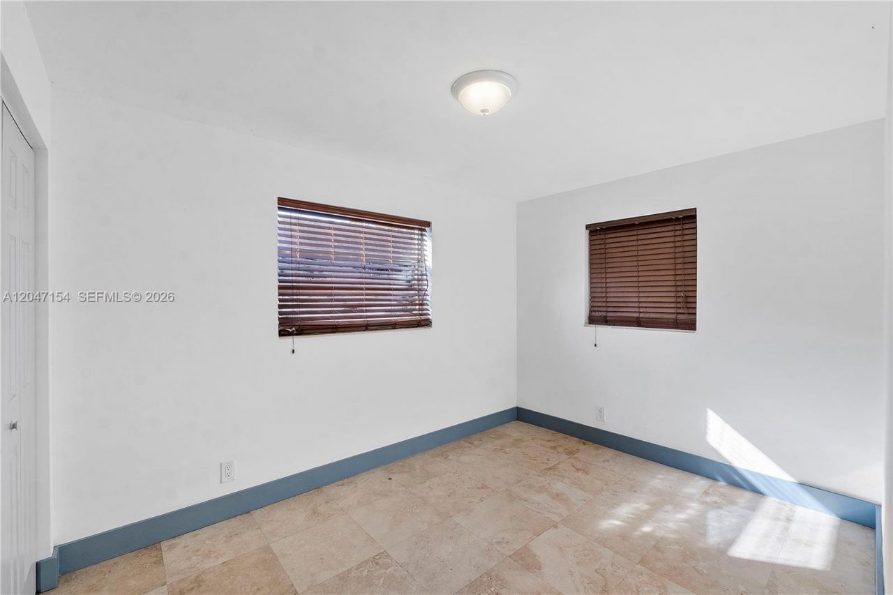 1541 SW 52nd Ave , Plantation, FL 33317 Photo
